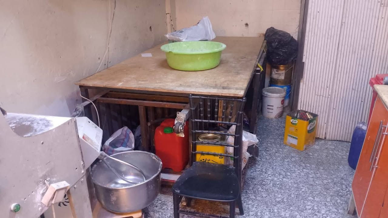 غراض حلويات كامله سعر مناسب ابيع
مكان بغداد حي اور ***********
