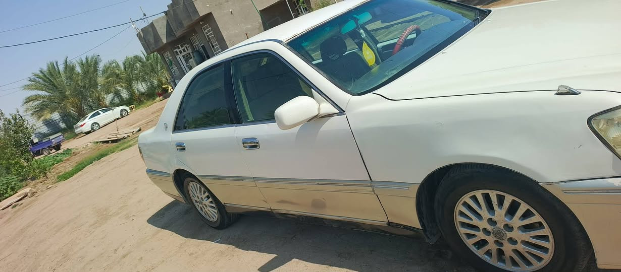 سياره ادوات موديل ٢٠٠٢
كير ومكينه مكفولات  مكينهvvt
بدون سنويه مكاني كربلاء طويريج
السعر ٢٨ مع المجال تعال وبيك خير ودلل
***********
