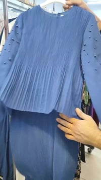 فساتين نسائية • ١٥٠قطعة • شروة