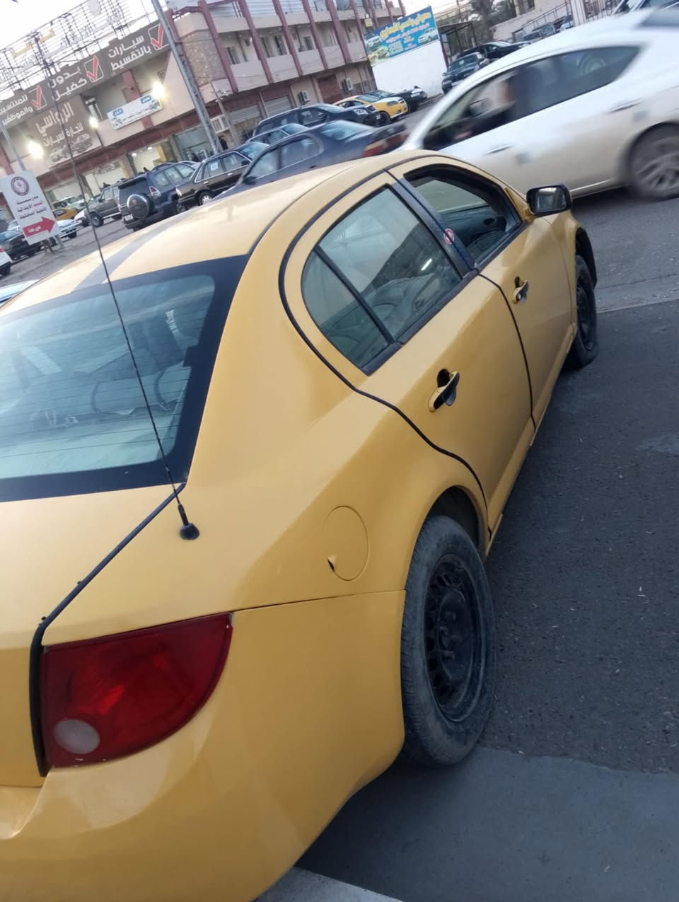 سلام عليكم ورحمه الله وبركاته
ملاحظه قبل البدء السيارة ترهم مراوس أو للبيع على الي يحبه الله إذ اقل من سعرها ينطي فرق حتى لو تعبانه السياره وإذ افضل منها إنطي فرق 

للبيع سياره شيفروليت كوبلت موديل 2010 وارد امريكي سياره نظيفه حادثه بجم فقط من امريكا سياره مصبوغة عام نظيفه سياره محوره كامري ابو الجف 
صدر نظيف 
مكينه نظيفه 
ما بيه لا خياس ولا كصه 
شرط تأخذ السيارة تفحصها بل صناعة 
فقط بيه صوت بل درام شفت جهت اليسار 
وبريك شويه ضعيف 
انا الباقي مكفول 
محرك 2000
رقم انبار مميز 
راعيه موجود بنفس المنطقة 
سنويه لحد 26
مكاني الفلوجة سياره معروضة بل معرض ابو فاطمه يم جسر الجديد الكورنيش 
للتواصل اتصل على الرقم التالي 
***********
