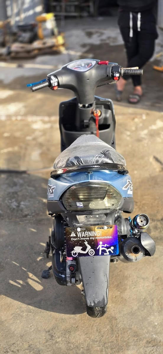 السلام عليكم ماكس عدله صيني امتياز ياباني دراجه شلعه ونهضه وكلها شغاله صالنصه رياضي مزوده كفرات كلها ختم واحد سعر 650 وبيها مجال للطيبين ***********
