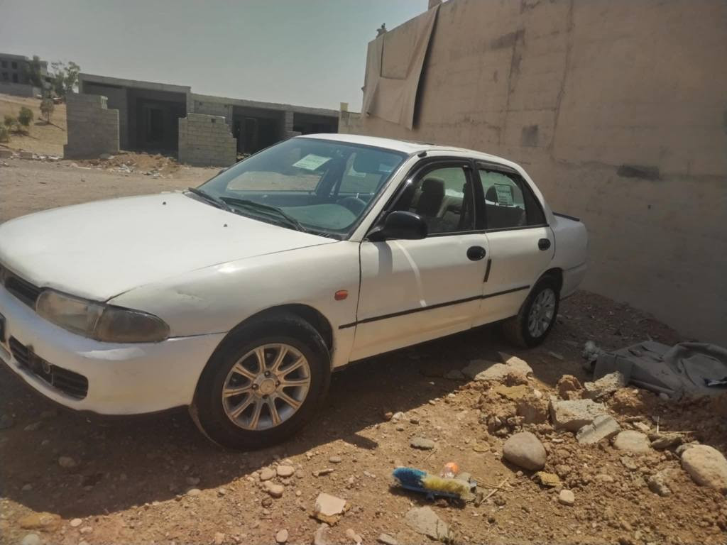 ئەم گڵاندمان  هەیە ماڵی فەقێرە گؽر و مەکینە بەشەرت سلیتە پاوەرە گەرمی هەیە ئارمی بەشەرتە تەقەو رەقەی نؽە کارەبایتی مەزبوتە 
نــرخ 18مجال  
ژ.م ***********
 ژ.م *********** أربيل, العراق
