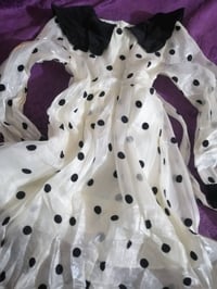 فساتين • جميلة • نضيفه