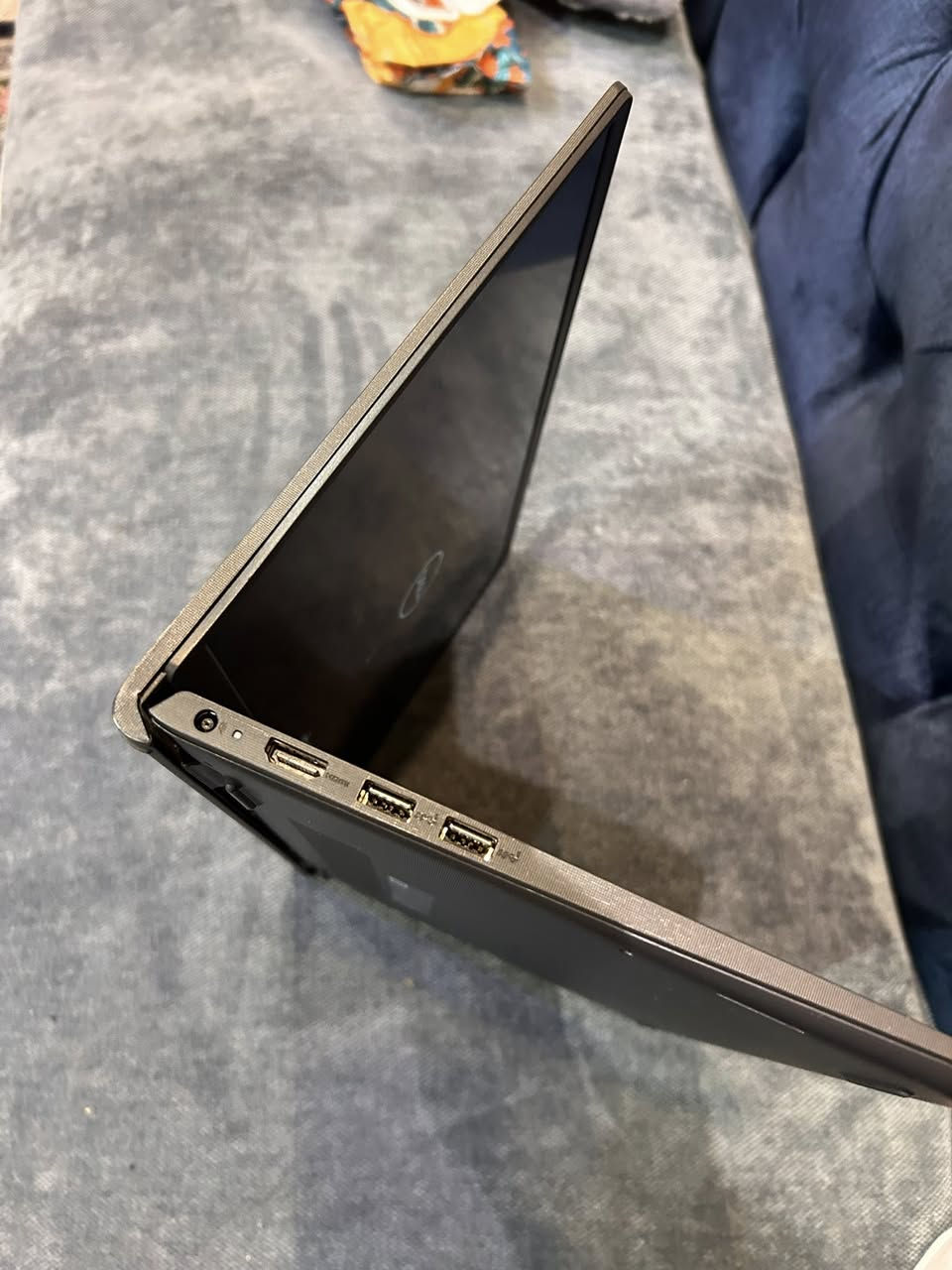 سلام عليكم لابتوب DELL للبيع
مستعمل استعمال قليل كلش 
الموصفات:
المعالج : lntel core i5-1235جيل ال12
الرام:8GB
كارت الشاشة:lntel lris xe(مدمج)
المساحه:512GB
نضام:ubuntu 20.24LTS(64-bit)
السعر500 وبي مجال 
فقط واتس:***********
