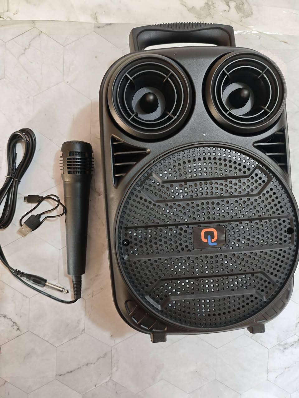 سماعه بلوتوث كلش قويه 25معا التوصيل


**إذا كنت صاحب هذا الإعلان وتريد حذفه لأي سبب، رجاءا أرسل رسالة إلى الدعم الفني**