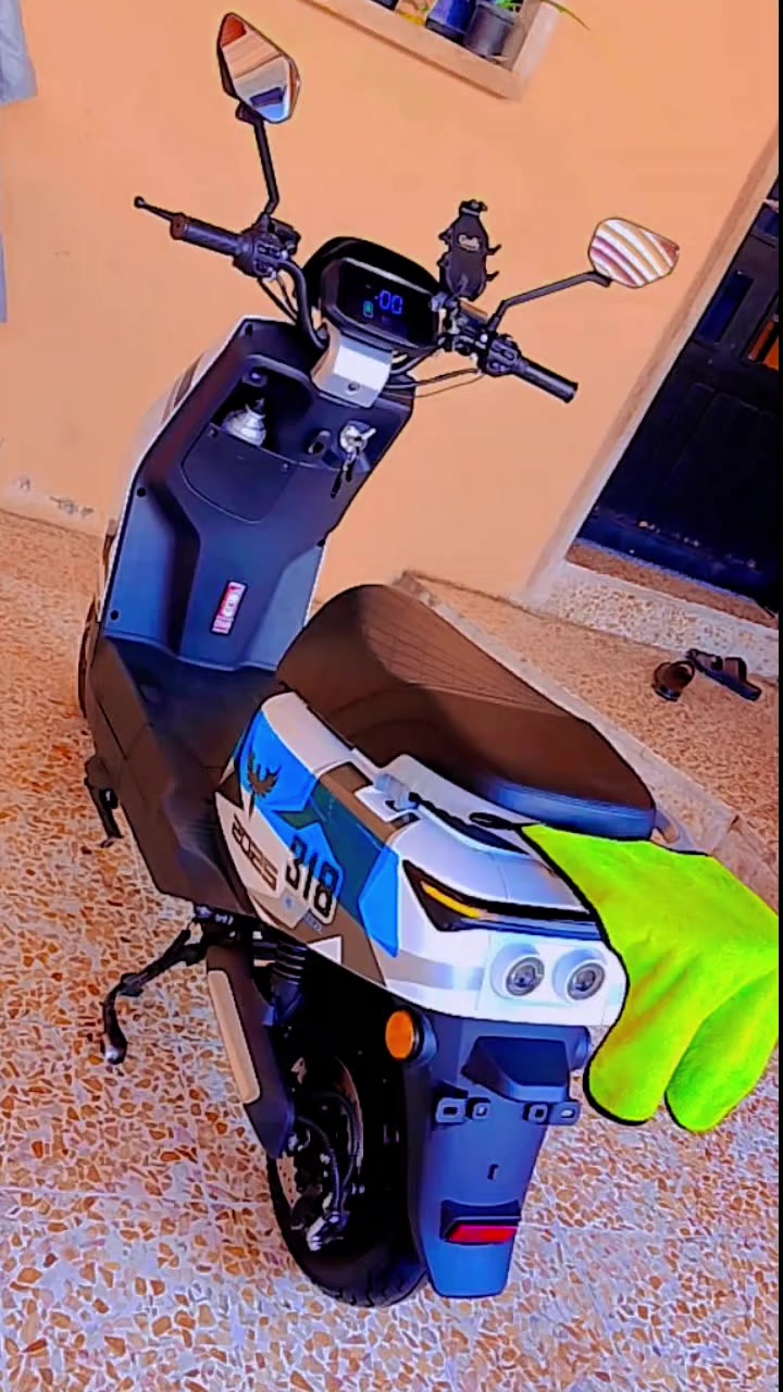 السلام عليكم مطار للبيع جديد زيرو 318 2025 نظافه فول بطاريات 6  واللي يريد يفوت خاص‏‪0751 762 9816‬‏موصل الرشيديه📞
