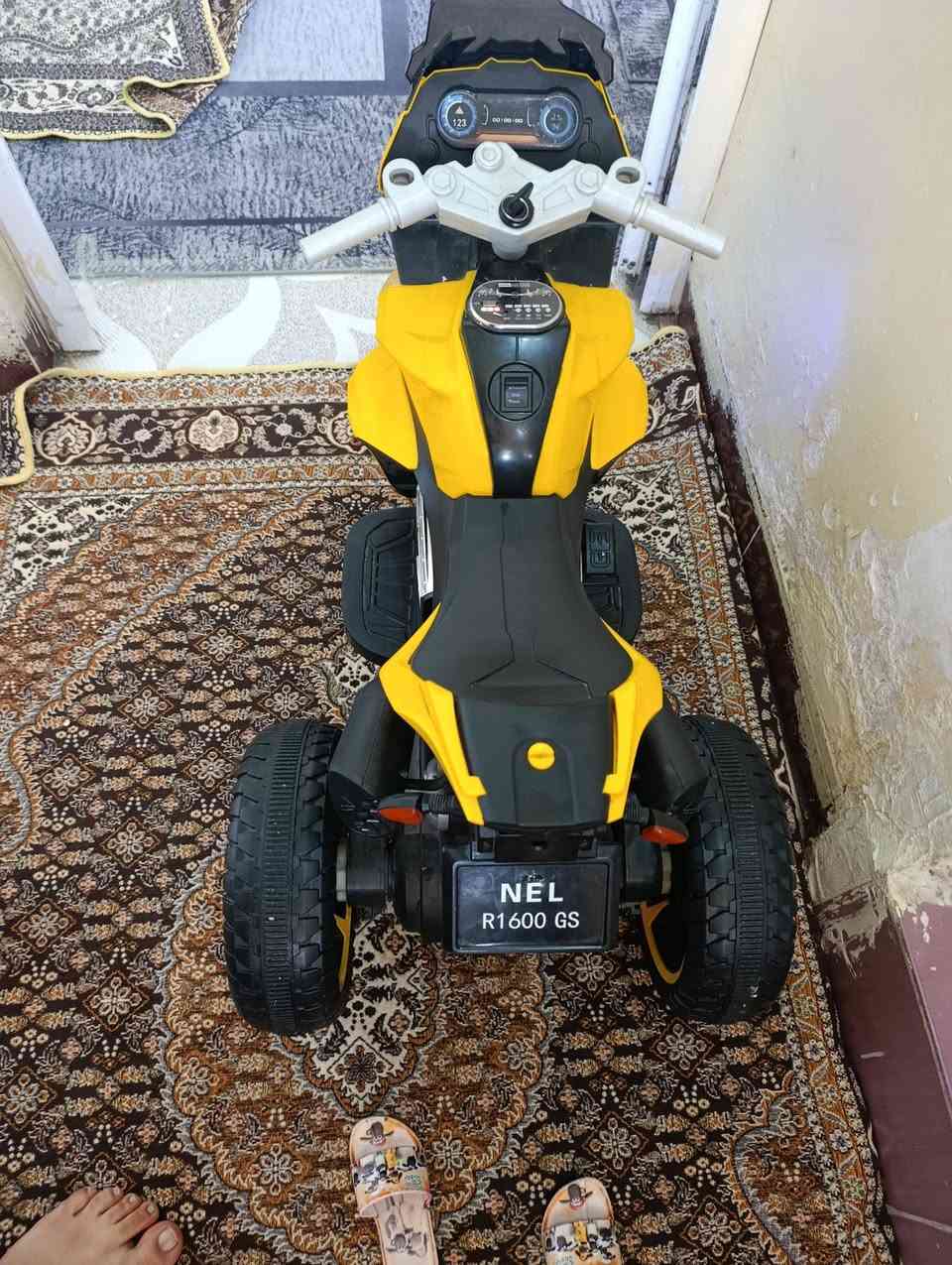 للبيع اي عيب مابي شغال سعر 90الف ***********
