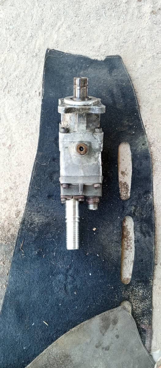 بم اعوج 60+طفشه كهربائيه سكانيا+گاردن للبيع
مكاني بصره 
***********
