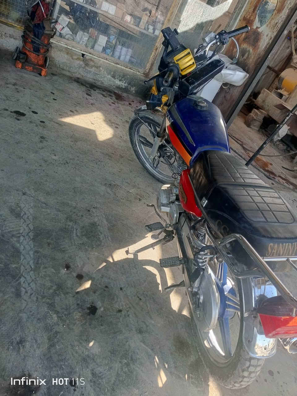 سلام عليكم درجة للبيع خمسه كير اوراق *********** الشراي يتصل اني مكلف بنشر
