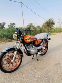 سيفان سونك • ٢٠٢٥ • خمس أوراق