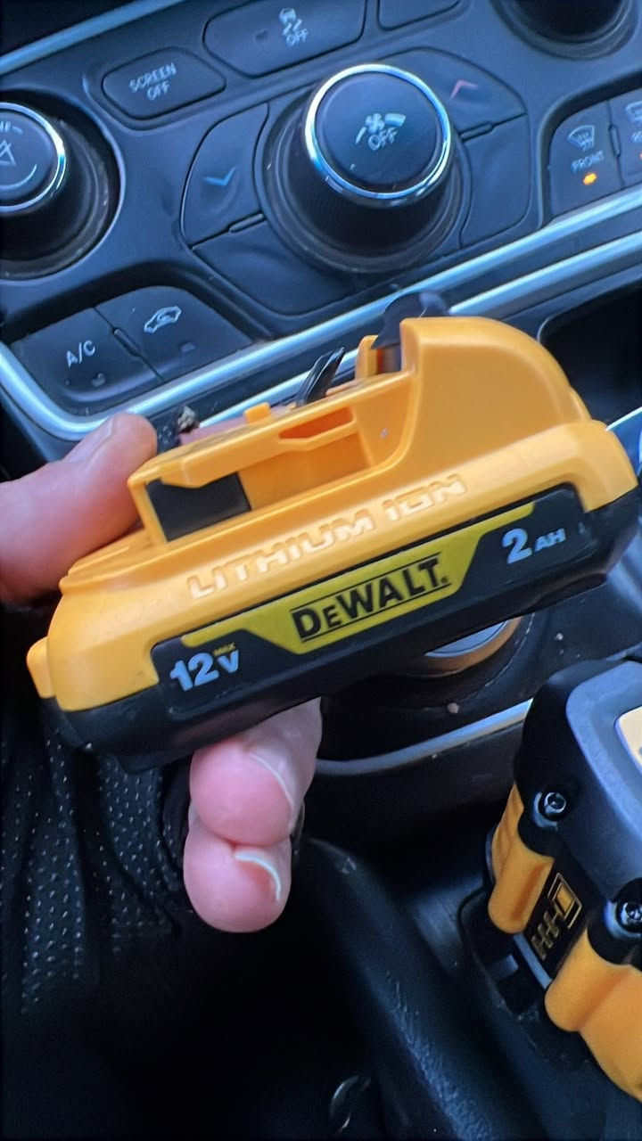 للبيع كبان ديولت .12خط


**إذا كنت صاحب هذا الإعلان وتريد حذفه لأي سبب، رجاءا أرسل رسالة إلى الدعم الفني**