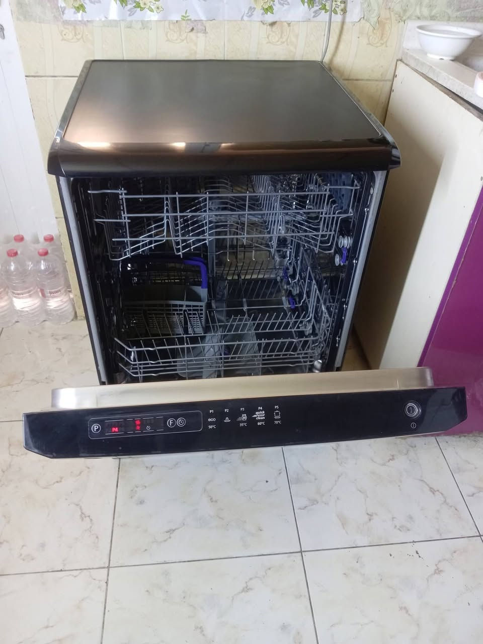 اغراض منزليه للبيع تواصل خاص تواصل خاص. 
مع ارساال صوره الغرض المطلووب.
اربيل شارع ١٠٠


**إذا كنت صاحب هذا الإعلان وتريد حذفه لأي سبب، رجاءا أرسل رسالة إلى الدعم الفني**