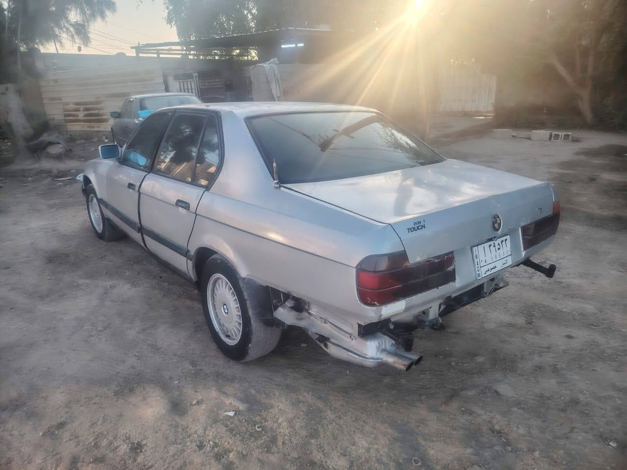 اسلام عليكم
اعاده انشر بسبب الوعود الكاذبه 

بي ام ٧٣٥ رقم الأنبار ألماني

موديل ١٩٩٢ اصل

كير محرك يشكن الكاع

مكفوله من ضربه بلاديه

ما بيها دكت جاكوج

داخل كله جديد خارج كدامك مكان السياره بغداد ابو غريب

اسعر ٢٨ وبيها مجال حك اجيه فقط

رقم الهاتف *********** ⬅️***********بي واتساب

متواجد عل فيس ول وتساب ورقم الهاتف
