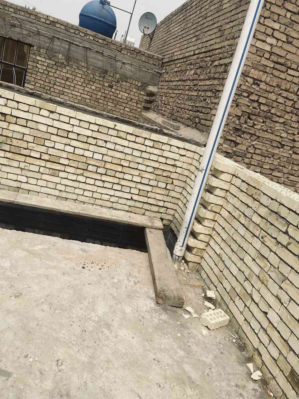 بسم الله الرحمن الرحيم   خلفات بناء2 متفرغين حالين شغل درجة اولى شغل مصاطر وكبان وشاهول شغلي بغداد فقط نشتغل قطعي وعل دبل للسفسار*********** اتصل  وتدلل شغل مثل ما موضح بالصور
