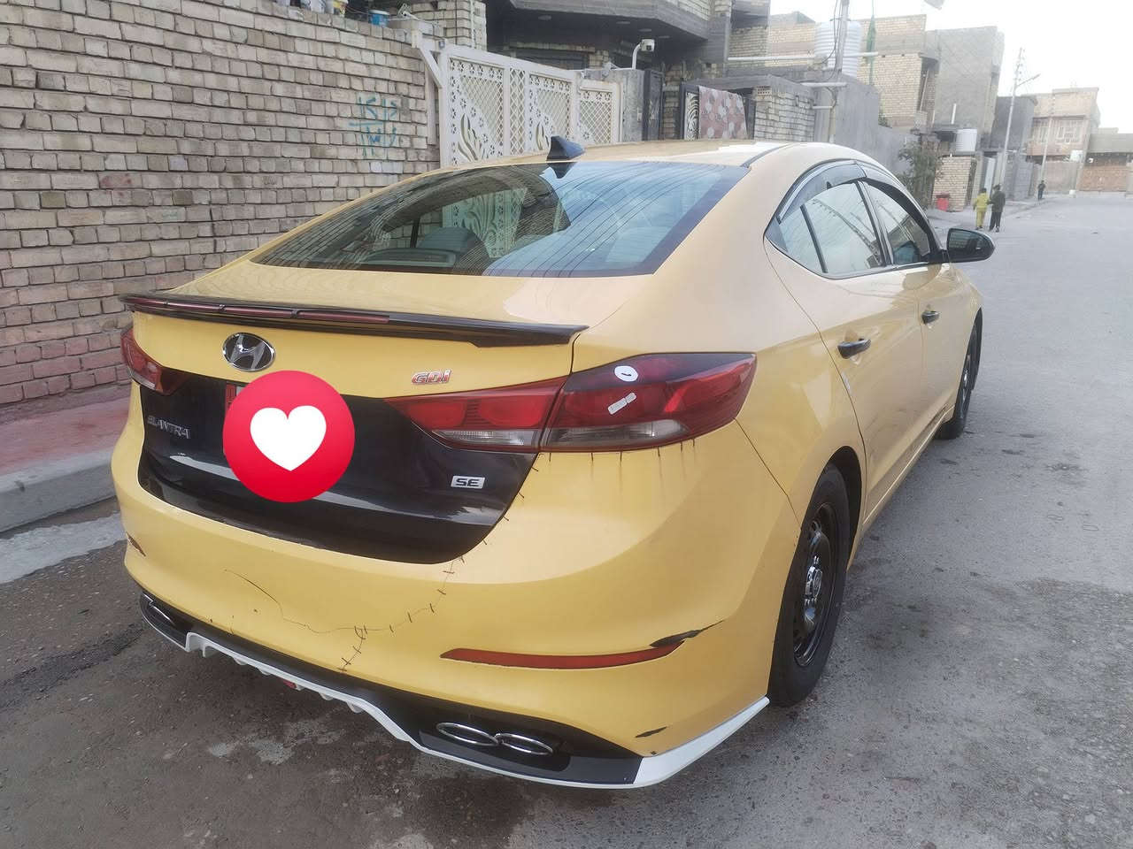 السلام عليكم
النترا 2017 وارد امريكي مواصفات عادية حادث بنيد سطحي ومبدل الباقي مكفول ليبل واحد ايرباك فقط جوة الرجل مال السايق يعني بدون ايرباك
السيارة جديدة بمعنة الكلمة
كير شادة جديد
محرك شادة جديد
تبريد شادة جديد
صدر امبدلة امامي وخلفي جديد مع االعربانة الخلفية سابقا بنز حورتهة دسك
تخم دسكات اصلي جدد
تخم بولبرنات جديد
منضومة غاز امبدل بيهة النوزلات والرگليتر جدد شادهن
نوزلات بانزين وقاعدة فيت بم شادهن جدد
مجاول وبلكات جدد شادهن
جوينات مع كوعة ولف الحماوة البلادية والواتر بم والداينمو شادهن جدد
راديترات جدد مع مي راديتر اصلي يورول
منضومة ال ABS والعمبار كلهن بدلتهن مع دهن بريك اصلي
السيارة مصروف عليهة كلش هواي تشوف بعينك وتحكم عليهة
صبغة اولى ممصبوغة
السعر 130 وبيهة مجال قليل
مكاني جسر ديالى القديم
السيارة بسمي 
رقمي ***********
