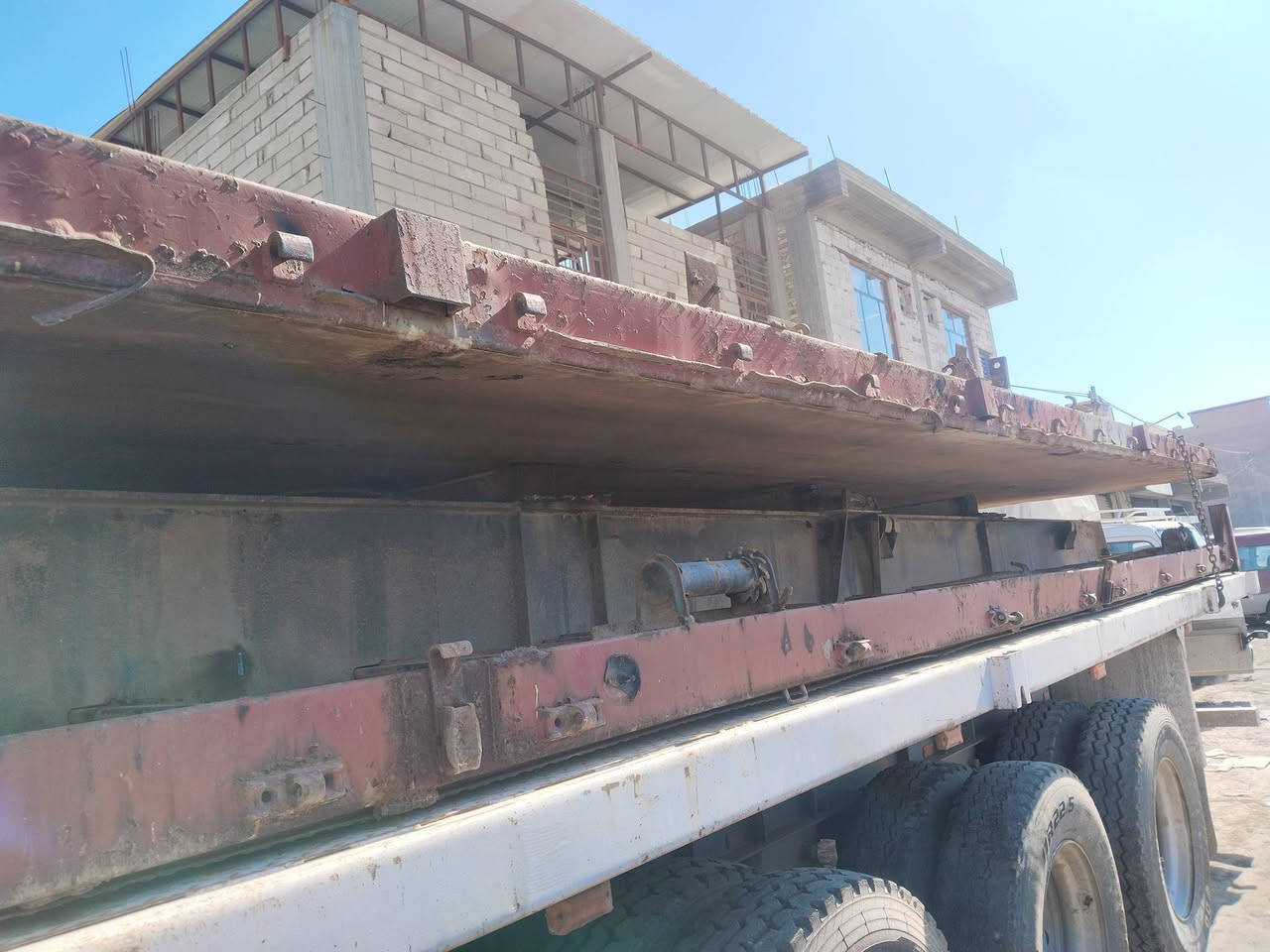 عرباين كناطر جسور للبيع الحله شارع 80 /***********
