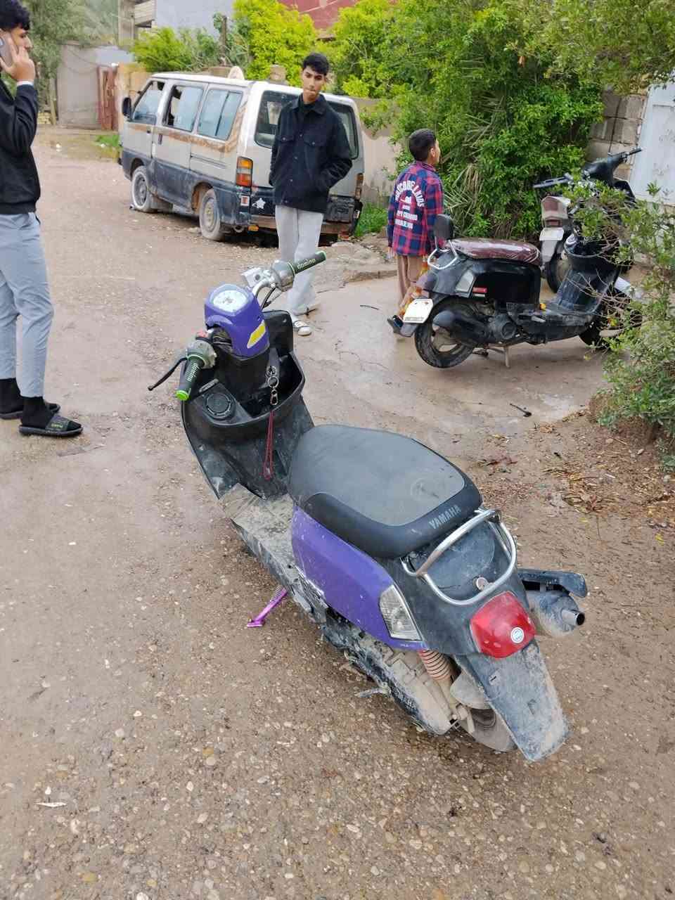 السلام عليكم ورحمه الله بوليس كابريته موديل ٢٠٠٨ لون مميز مختمه خارج وداخل بوشه ٤٩بلاد الدراجه خير من الله مزوده استاند وقبق فلاوين وسلف ٥٥ RS للبيع السعر ٥٠٠وبيه مجال
***********
