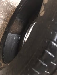 الاتصال 07723875290 للبيع تخم تاير كورلة 2024  حجم 17 اصلي 125 الف