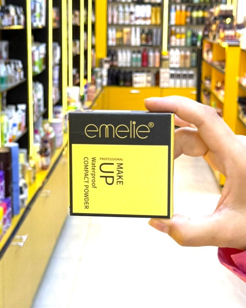 سلاو 🧡🖐مرحبا 💚 ANA COSMETIC

 �جبنالكم مجموعة مواد ماركات جديدة
لعنوان كركوك قادسيه الثانيه بدايه سايدين ابو خطاب🍫
التوصيل داخل كركوك فقط ***********
