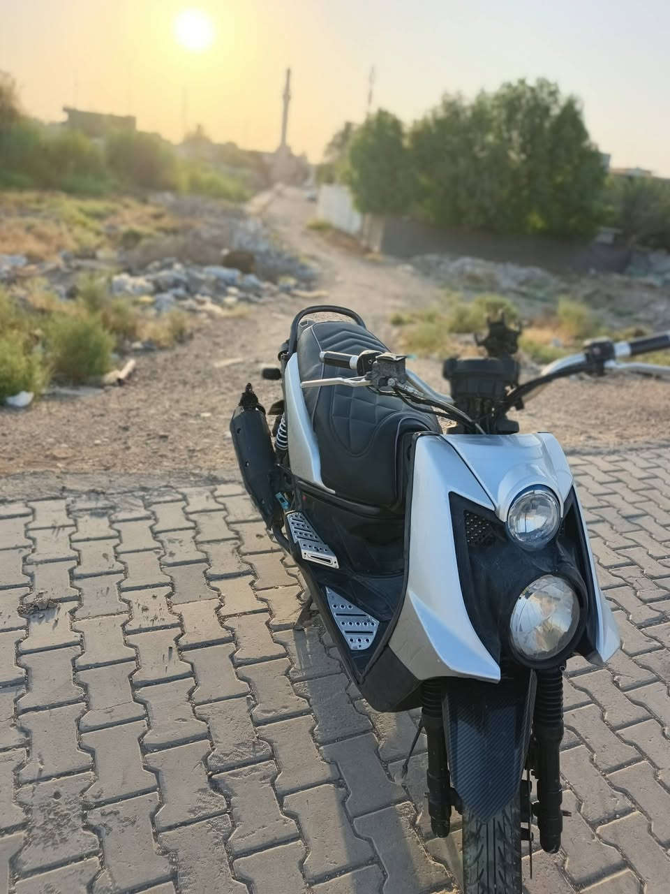 سلام عليكم 
سكنس جبلي للبيع 
الدراجه بلاديه
شلعه معدل فول كهربايات كلها شغاله
كلشي ما ناقصها 
السعر مليون وبيها مجال 1000
الرقم ***********
