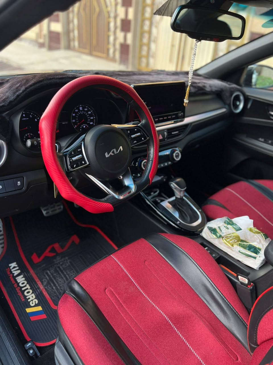 سلام عليكم
🔥للبيع كيا فورتي GT-Line موديل 2023 🖤

🔥مكينة 20  كفالة كير و مكينة 
🔥ماشية 48 الف
المواصفات :
 🔥بصمات دخول و تشغيل / تشغيل عن بعد
🔥كشنات مختمة جي تي 
 🔥رادارات من كل الجهات / مانع اصطدام
🔥كروز كنترول تفاعلي / نظام محافظة على المسار
🔥شاشة جبيرة / كاميرا و حساسات خلفية
🔥 كار بلي و اندرويد اوتو 
 🔥لايت امامي ليد و بك لايت ليد / دبل اكزوز
🔥بعد هواي مواصفات معروف ال GT
السيارة جاهزة من كلشي صدر و حدادية و تايرات و حجر بيئة و كير و مكينة 
حادثها باب وجاملغ 
مكاني موصل للتواصل ***********
