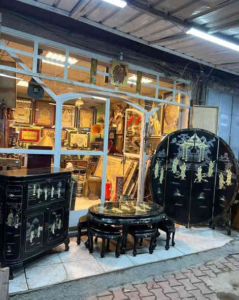 سيت صيني عمل يدوي قديم 
بار + سيت طبلات بشكل مميز + برفان 
العنوان بغداد الكسرة قرب ملعب الكشافة 
للاستفسار والحجز يرجى مراسلة الصفحة او الاتصال ع الرقم التالي ***********
*علماً ان تتوفر خدمة توصيل بغداد و المحافظات 
*عند استلام الطلب يرجى التاكد منه امام المندوب قبل الاستلام

#اكسبلور #انتيك #انتيكا #تحف #لوحات #بغداد #بغداديات #دهوك #اربيل #هولير #السليمانية #سليمانية #موصل #كربلاء #نجف #بصرة #المنصور #اليرموك
