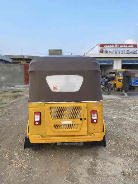 ‏السلام عليكم تكتك للبيع رقم بصره تحويل ثاني يوم من بصره السعر6500 بيها مجال مكان الرفاعي دراجة بي ضربات أبو شه￼ بوستن  ‭0786 617 2571‬  ￼
