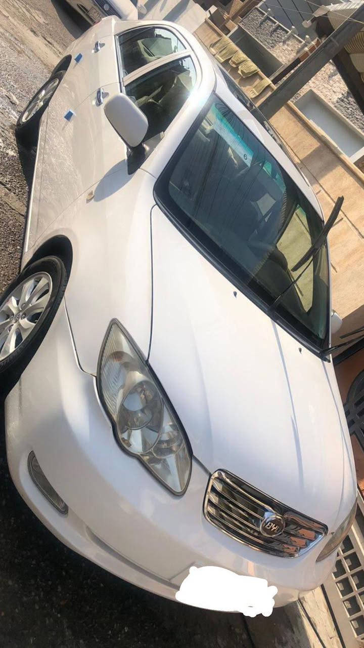 السلام عليكم byd - f3 اوتماتيك موديل 2012 ابيض اللون رقم بغداد انكليزي ماشيه 158 الف مكفول كير ومكينه وتخم تاير جديد نكسن وصدر ياباني جديد
السعر 55 ورقة وبي مجال 

التلفون  ***********
