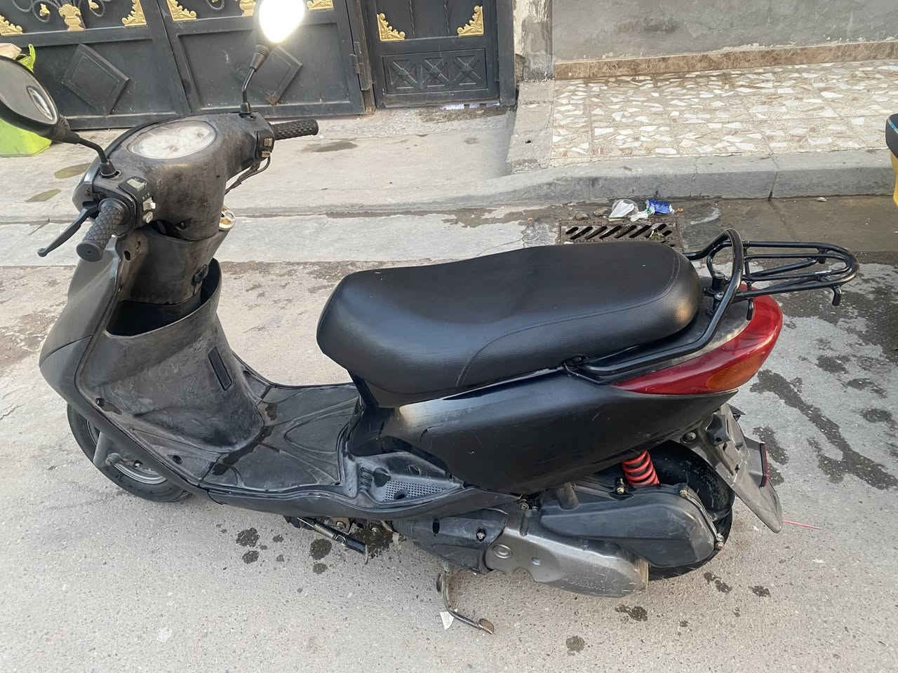 السلام عليكم بريز للبيع كوري بدون هندر مستعجل ع بيعته اتصل وتدلل سعره ٤٧٥  الف ***********
