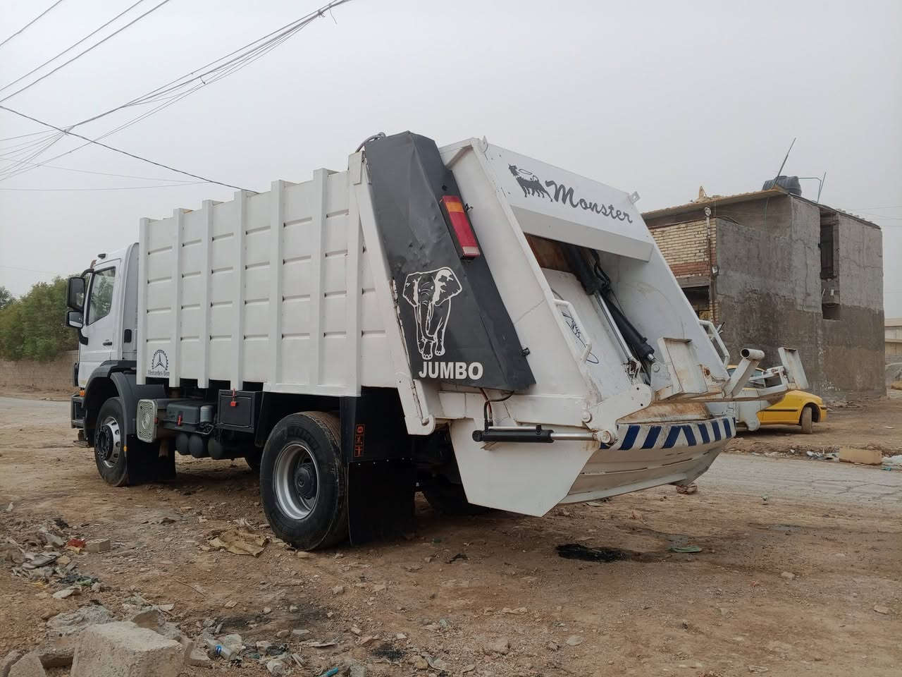 بسم الله الرحمن الرحيم 
كابسه اكسور للبيع مرقم جديد 
تحويل ثاني يوم  مشروع وطني 
سياره استوه كامله
من ايدي للشغل 
كامله 
مابيه ايي نقص 
2001
 *********** 
اتصل او تدلل 
ما ارد خاص 
واتساب او اخط
