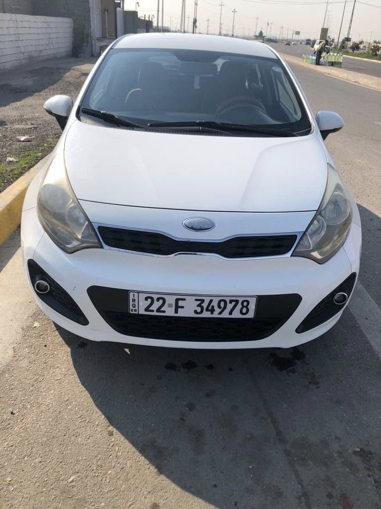 سلام عليكم كيا ريو 2013 السياره خليجي 
اليساره بيها بارد قطعه واحده 
باب السكن الاماميه 
مواصفات تحكم ستيران 
مري شفط كامره دواره 
السياره مشيه 124ك
السياره شمالي رقم جديد سنويه منتهيه
السعر ١٠٠ $ وبيها مجال قليل 
مكان السياره كركوك 
رقم الهاتف ***********
غير متواجد على الفيس
