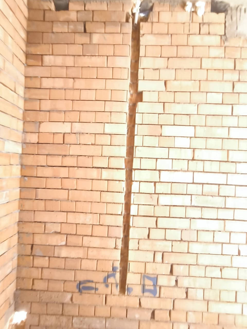 السلام عليكم ناخذ شغل حفر وتكعيد بوكسات وزن وبوري  يومية او قطعي أو بليومية بغداد فقط وهيج نسلمك شغل 
واتساب ***********
