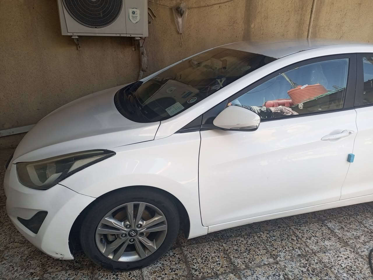 النتره مديل 14ورد خليجي رقم 📱 بصره السعر 95 بيه مجال لطيين رقم 📱 ***********
