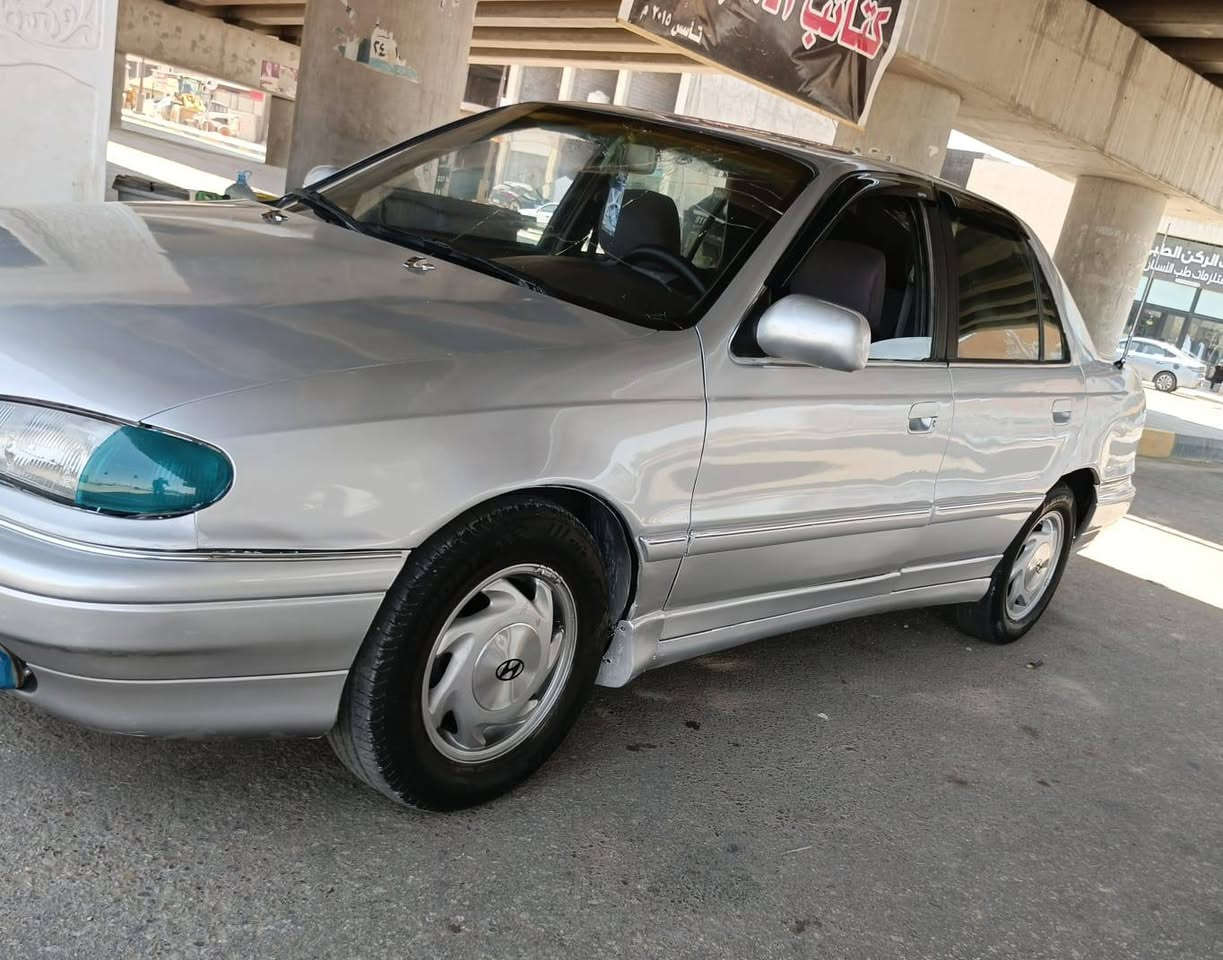 المجال***********واذا اكو مراوس عاديانترا 95 مصبوغة جماليه فرممات بلادي تخم تاير رقم بغداد تبريد بس غاز فقط 33وبيها
