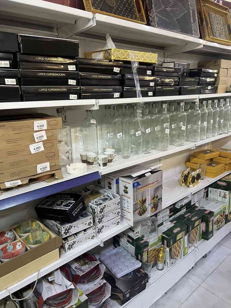 رفوف وسطيات نظافة 90 بالمية مستعملات شي قليل سعر المتر 100
*********** للتواصل والاستفسار 

العنوان الموصل
