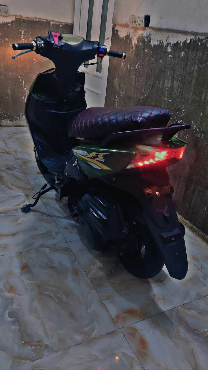 ماكس اف اس موديل 2020 سرعه120 دراجه كفاله عامه مابيه اي عطل او نقص كله بل شرط علابلاد محرك ناعم لاصرف ولا بخار كهربائية وسلف دشبول كله شغال سعره 175 بيه مجال قليل كركوك قادسيه الوله الرقم ***********

