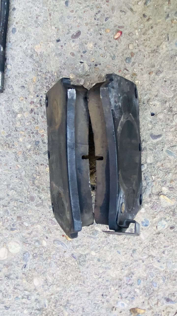 للبيع داريم شفتات زوج فلنجه ودسك وفج واسطاب اكسل جهة السايق ..اذان محرك الفوك..كيا ريو ٢٠٠١ كير اوتوماتيك
الغراض جديده لاصوت لاطگه جيب وشد فقط الدرايمات يحتاجن لاستيكات وگريز
مكاني كركوك
***********
