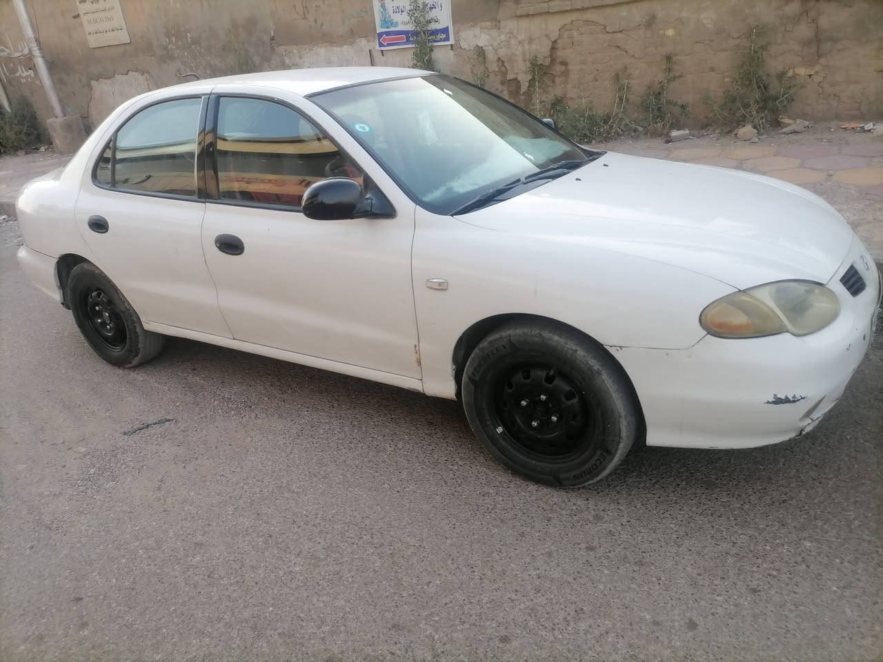 سلام عليكم سياره البيع النتر موديل 2000 سياره نضيفه كير محرك خير من الله مكان ديالى /بلدروز  السعر46 بيه مجال كشره نضيف صدره جديد *********** رقم صاحب السيارة سنويه بسمه رقم جديد بغداد سنويه 2030
