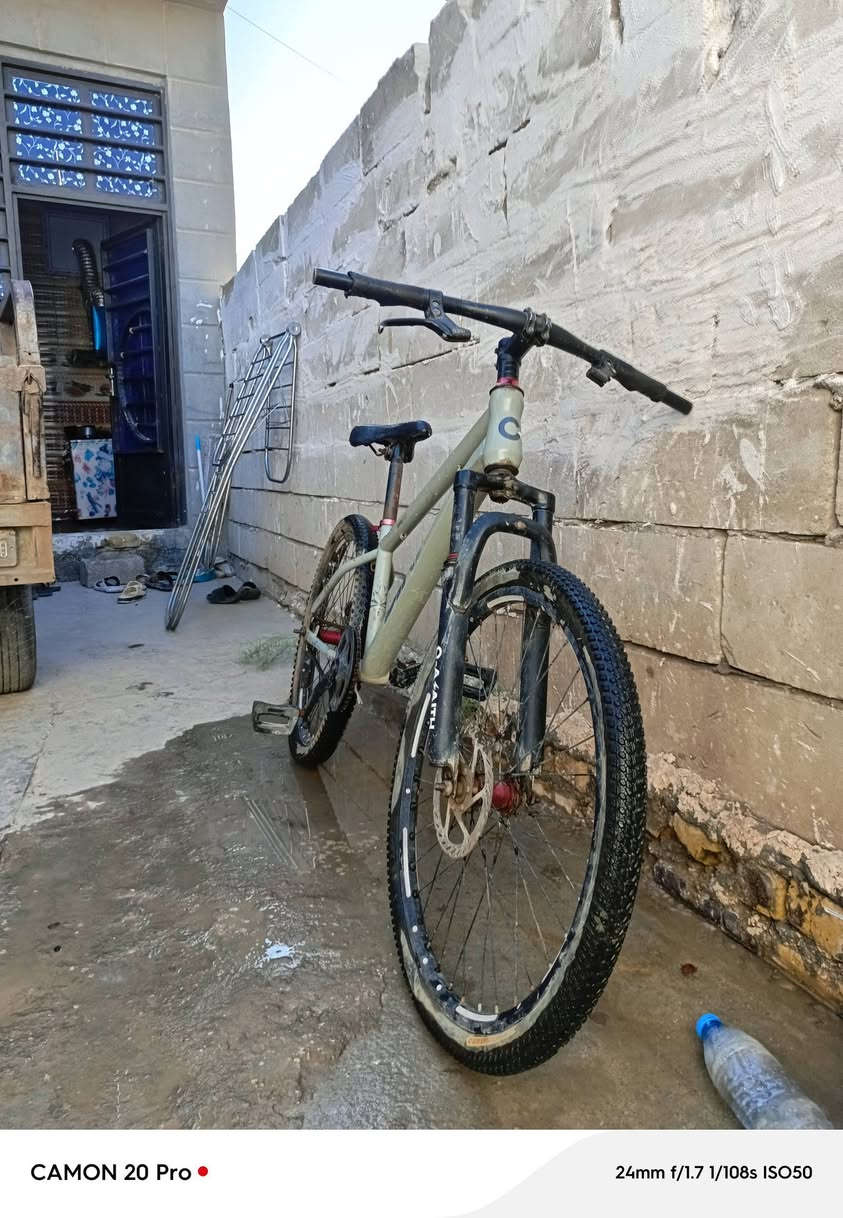 السلام عليكم ورحمه الله وبركاته بايسكل للبيع جبلي السعر 75 وبي مجال للطيبين المكان حله حي الصدرين قرب اسواق الساده


**إذا كنت صاحب هذا الإعلان وتريد حذفه لأي سبب، رجاءا أرسل رسالة إلى الدعم الفني**