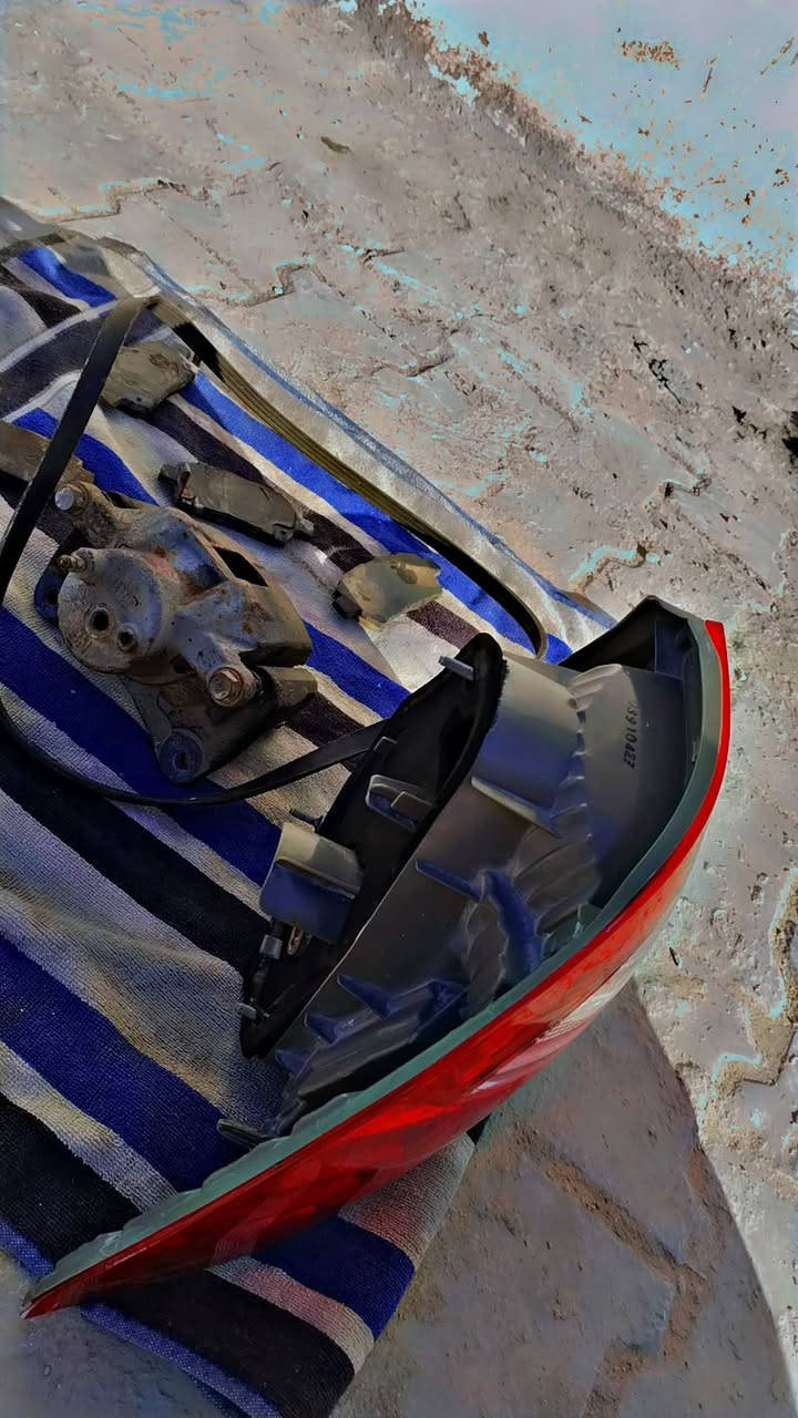 شباب السلام عليكم بق لايت مال كورولا بيكاتشو اصلي مؤسسه 2007 السعر 30,000 وبي مجال قليل  وفاتش وديسكات اصليات مال تفصيخ السعر 25 وبيهن مجال قايش مال كورولا بيكاتش 2007 مال تفصيخ جديد السعر 10,000 وسبايدر مال كورولا بيكاتشو 2007 ب 10,000 وهم بي مجال ***********
