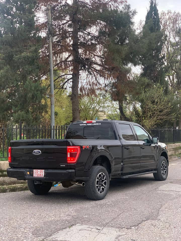 کــــــوردی ،،،،،،،
. فرۆشتن و گۆڕینەوە

. فـــــۆرد F 150
. مـــــۆدیل / 2023 
. مەکینە : V6 _3500 تۆڕبۆ 
. ژمارە کاتی شـــــــکاو 
. ڕۆیشتن : 73,000 km 
. مواسفات : XLT دبل ئەکسل 
. سبوغ : ڕوبعەک چاملغی پشتی 
. بێ ناو گرتن ، بێ ئێڕبــــــــاگ 

. نــــــــرخ ( ٢٥٠ $ ) معاملە 

. 
________________________

عربي : 
بیع و مراوسة حسب قناعة 

. فــــورد اف Ford F 150 
. مــــــــودیل / ٢٠٢٣ 
. محرك / V6_3500 تیربو 
. ماشي فقط ( 73,000 km ) 
. بدون رقم ، رقم کاتي 
. مواصفات / XLT فور ویل 
. صبغ / ربع جاملغ خلفي 
. باقي مكفول ، بدون دواخل 
. ایرباكات علی وضع الشركة 

. ســـــــعر ( ۲٥۰ $ ) بها مجال 

. أربيل, العراق


**إذا كنت صاحب هذا الإعلان وتريد حذفه لأي سبب، رجاءا أرسل رسالة إلى الدعم الفني**
