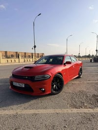 دوج جارجر سكات باك للبيع فقط بدون مراوس!!  موديل :2019  الون :احمر طما...