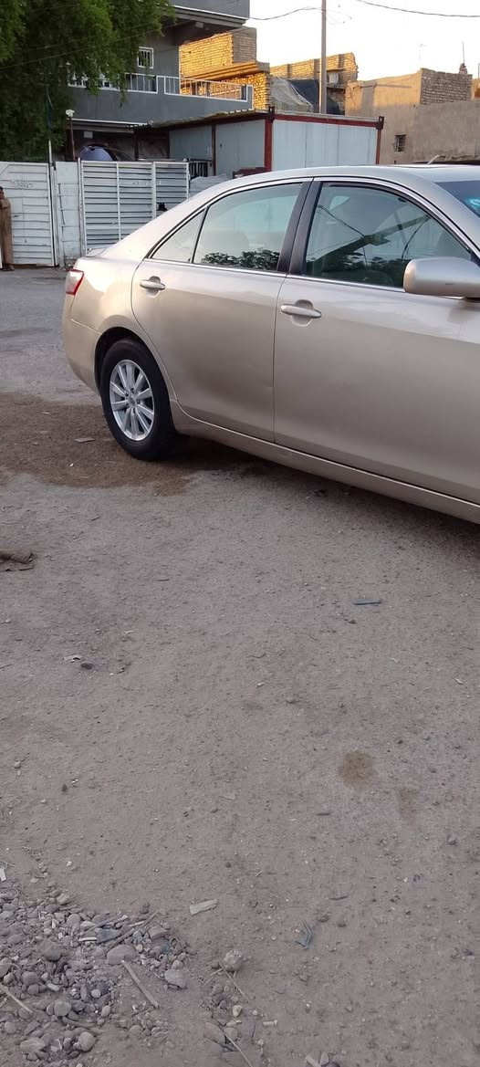 السلام عليكم مرخصه الادمن كامري 2007 وارد أمريكي مكينه 2400 جير خير من الله صدر امامي خلفي خير من الله رقم انجليزي باسمي سياره فتحه سياره بيها اربع قطع صبغ ابيع مصبوغه حزام سنويه ساقطه شهر الرابع للاستفسار اكثر على الرقم  ‏‪***********‬بي وتساب سياره رقم بغداد السعر 90 وبيها مجال شي بسيط مكاني بغداد
