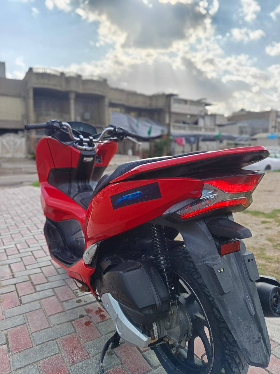 سلام عليكم بيس اكس جيل الثالث دراجه شلعه معدل حلوه حساسات كهربيات كله شغال سعر1650 عنوان مدينه الصدر رقمي***********
