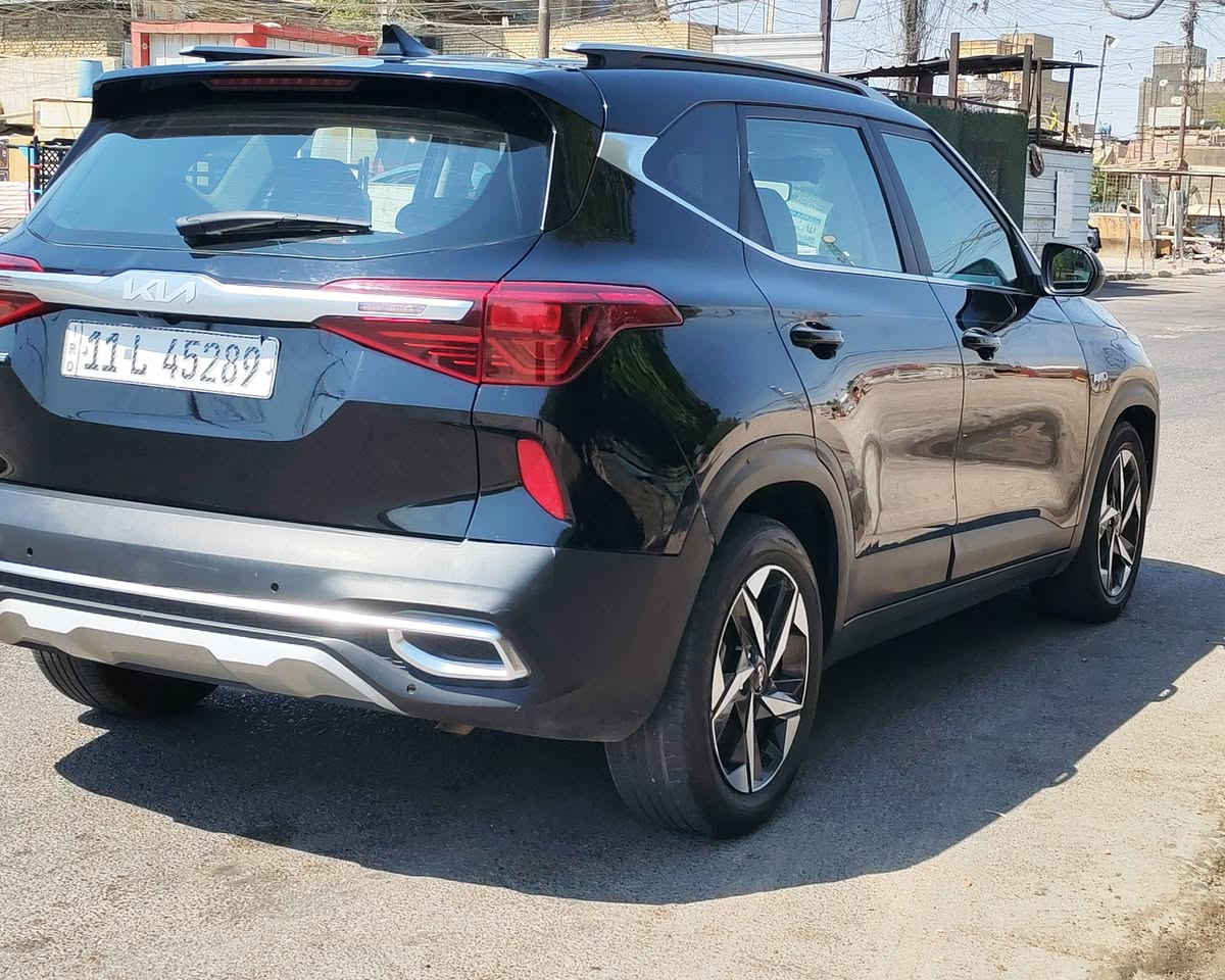 كيا سيليتوز موديل 2023
السعر 145$وبيه مجال
وارد امريكي حادثهه جاملغ امامي بدون دواخل
محرك 2000  دوش المرغوب ماشيه ٣٩
فول مواصفات للخير ١/١ 
بصمه تشغيل وبصمه ابواب فتحة سقف قطعتين تبريد
تشغيل عن بعد فور ويل قياده ذاتيه
 كشنات جلد كشنات كهرباء تدفئة كشنات
تحديد مسار تحكم ستيرن مثبت سرعه رادار امامي خلفي تنبيه خروج عن الطريق تحكم قياده ثلاث وضعيات يكو + سمارت + سبورت مانع تزحلق
مانع منحدرات ابل كار بلي + اندرويد
نظام ملاحه بلوتوث مدخل شحن امامي خلفي واير لس
ويل كب تخم تاير جديد  مكان سياره
 بغداد مدينة الصدر
***********
