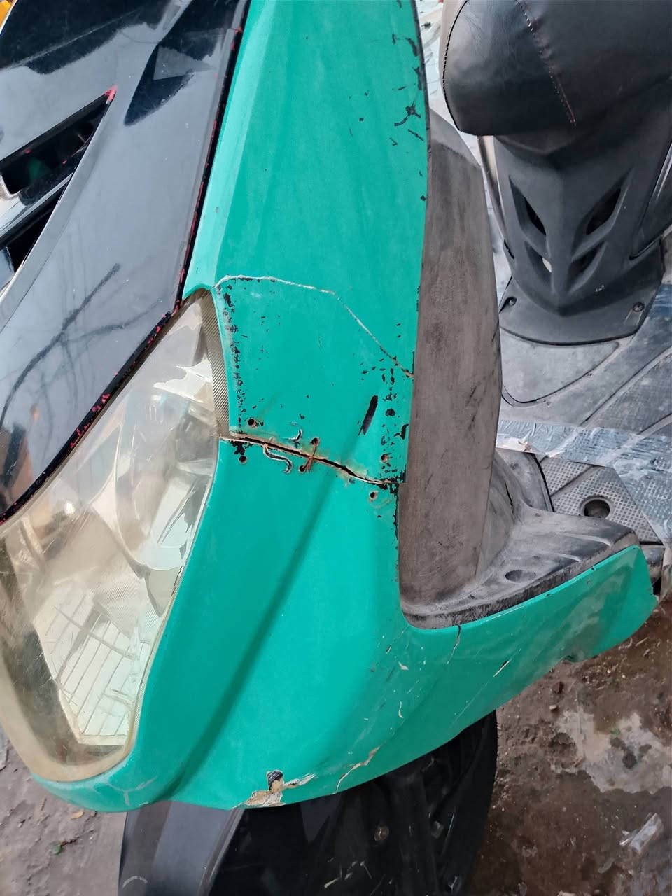 سلام عليكم دراجه نكره سلف اي نقص مابيهه

نقصهه بس قبق هندر دراجه عله ايدي فقط دهن بانزين وكله شغال بيهه اشاير لايت شلعه محدل خير من الله وحته منفيس مالهه موجود سعر ٤٥٠وبيهه مجال رقمي ***********
