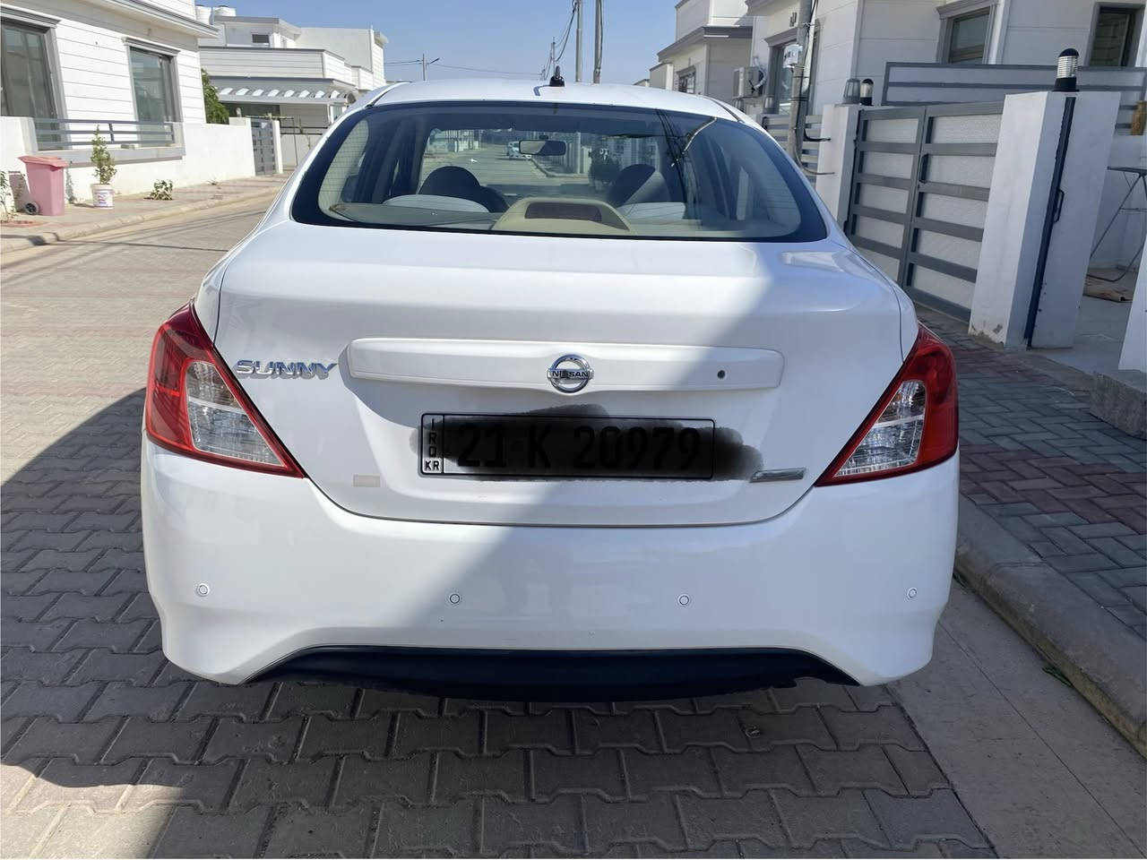 سلام عليكم، نيسان سني مكفوله للبيع موديل 2015 رقم سليمانيه سياره جديده وما متعوبه الكير والمحرك مكفولات  وتبريد والتدفئه شغال وماشيه(127) الف حقيقي وصور السياره والسونار يوضح كلشي .
(***********)
