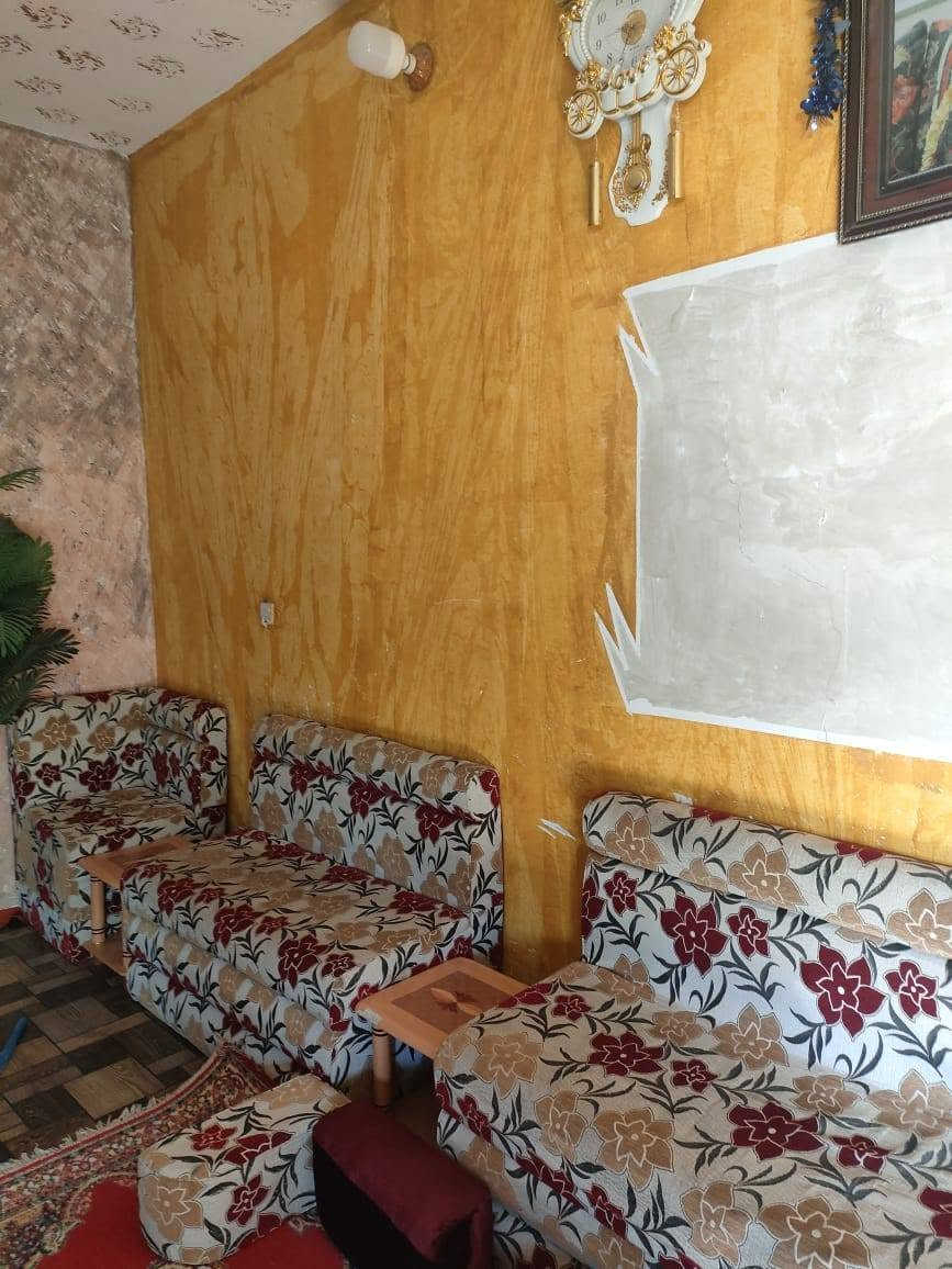 دار للبيع البصره خور الزبير الهنديه *********** للاستفسار /مساحه /300 م /طابو ملك صرف/مع مساحه خلف البيت بحدود 200 م / يحتوي البيت علئ ثلاث غرف  ديوانية  خارجيه وصحيات خارجي  طابق ثاني غرفه ومخزن فقط البصرة, العراق
