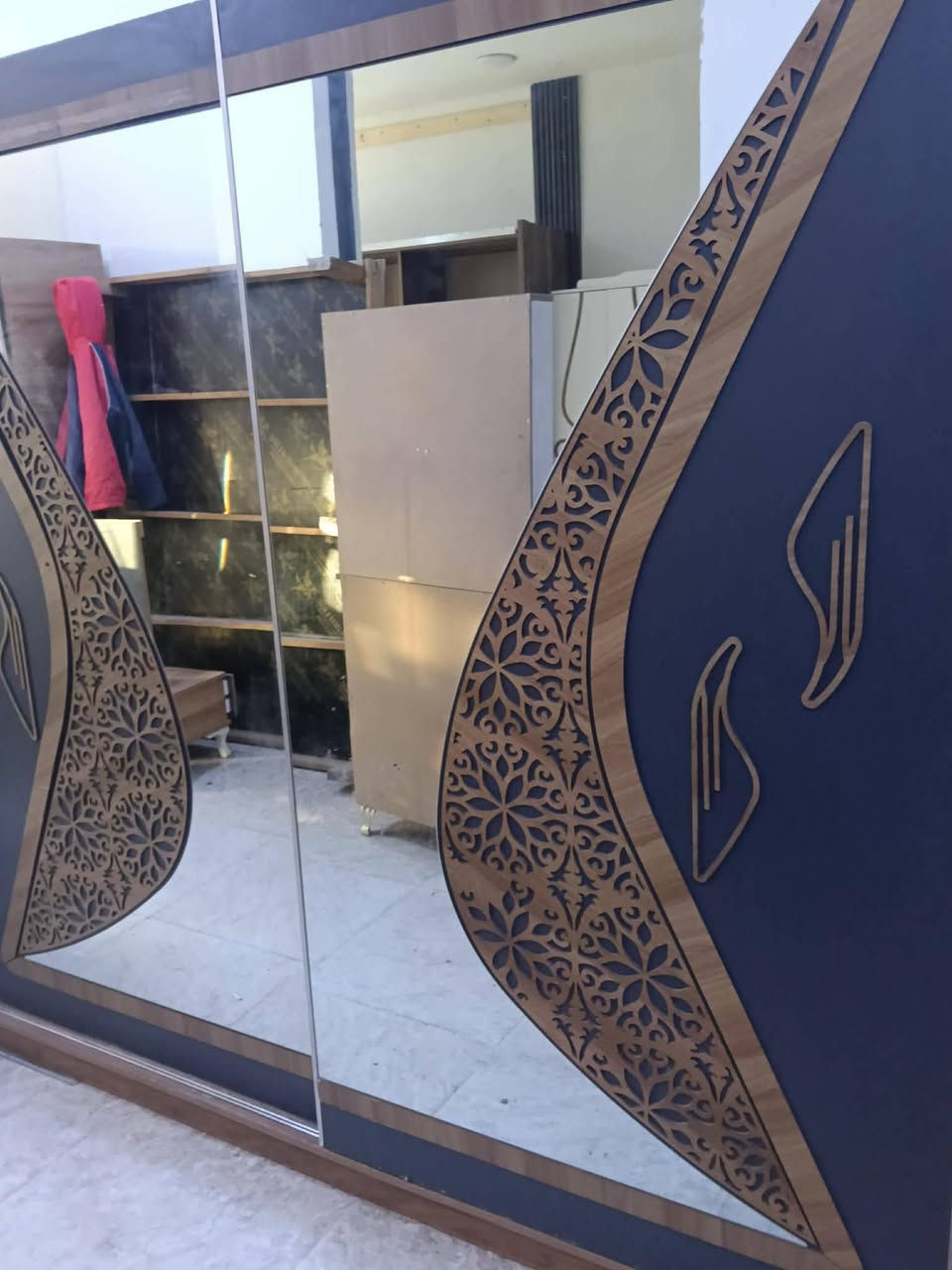 غرفه نوم تركي.نظيفه جدا.السعر 375مع شد ونقل الحجز واتس***********
