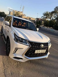 للبيع لكزز بريم موديل 2020  مغلفه نانو ماشيه 39الف حقيقي  السياره كفال...